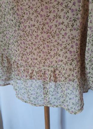 Винтажная блуза в мелкий цветочный принт primark ( размер 14-16)6 фото