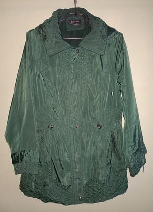 Куртка женская изумрудная, зеленая.
