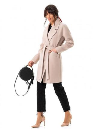 Пальто женское зимнее утепленное оверсайз кашемировое шерстяное средней длины с поясом бренд бежевое9 фото