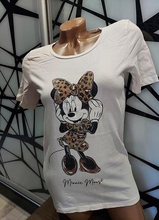 Футболка с леопарловой минни от minnie mouse белого цвета 42-46