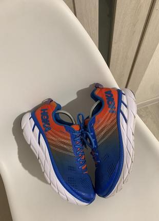 Беговые кроссовки hoka оригинал