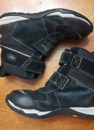 Дитячі зимові кросівки clarks gore-tex