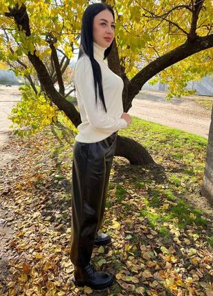 Женские кожаные брюки бермуды турция5 фото