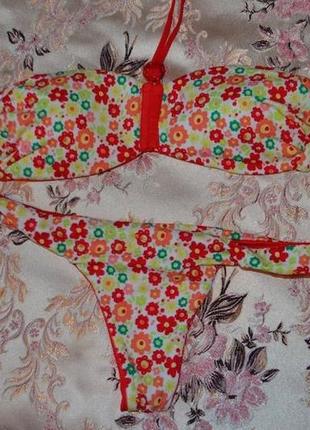 Купальник-бандо в квітковий принт