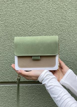 Женская сумка кросс-боди бархатная велюровая замшевая зеленая9 фото