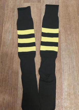 Нові чудові гетри для футболу