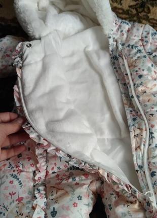 Комбинезон зимний на девочку,размер 3-6 мес.