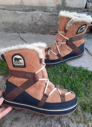 Женские ботинки sorel glacy explorer shortie waterproof