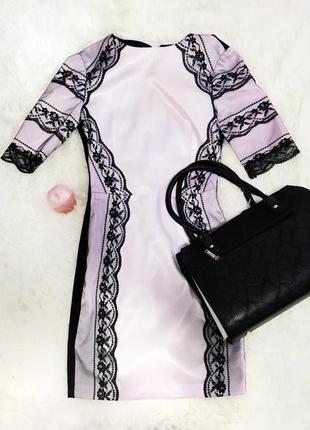 Плаття пудрового кольору