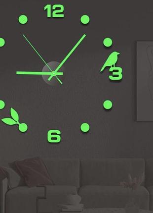 Годинник на стіну 3д люмінісцентні (світятся в темноті) з птичкою,  салатові, оригінальний годинник для декору, діаметр 40 см