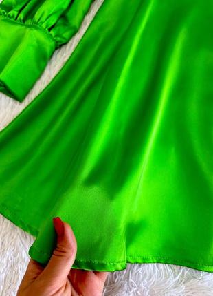 Яркое сатиновое платье mos mosh салатового цвета4 фото
