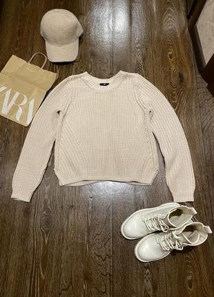 Актуальний котоновий в’язаний светр фірми h&m беж