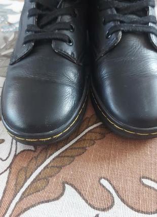 Кожаные ботинки dr. martens.4 фото