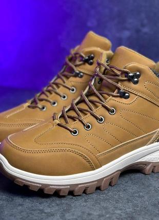 Стильные мужские ботинки повседневные удобные практичные на шнурках в рыжем цвете