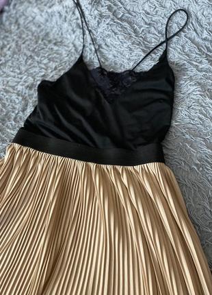 Сукня плісерована