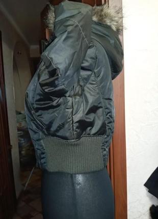 Куртка новая,с капюшоном,черная,бомбер,р.50,48,46, p.r.c.,ц. 750 гр3 фото