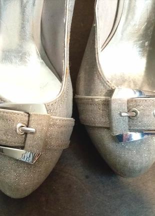 Серебристые туфли на шпильке, р. 385 фото