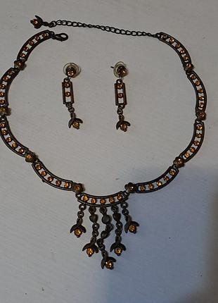 Продам комплект колье и серьги