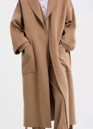 Вовняне пальто zara