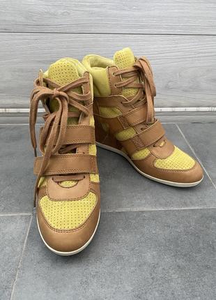 Замшевые кроссовки bea novelli (италия) на танкетке, сникерсы замша+кожа на шнуровке, удобная обувь на высокий подъем