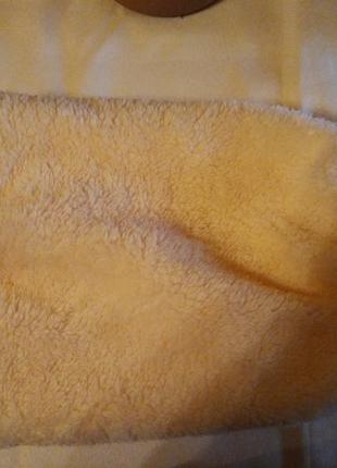 Теплая пудровая шапочка многофункциональная