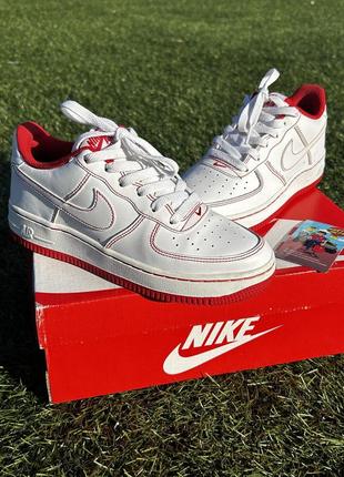 Жіночі класичні шкіряні кросівки nike air max skyline navy blue dress shoes 1 white dunk jordan