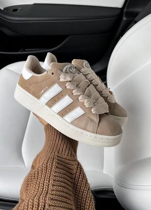 Кросівки жіночі бежеві / білі замшеві adidas color campus 00s beige white