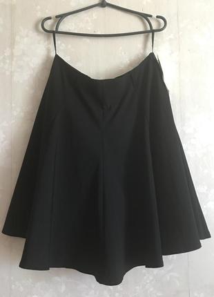 Чорна офісна спідниця