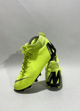 Nike mercurial hotsell volt green