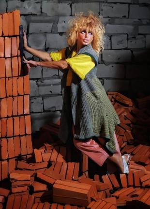 В'язана жилетка безрукавка жилет довгий кардиган