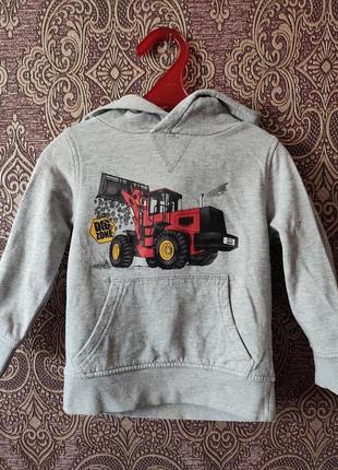 Классная капюшонка