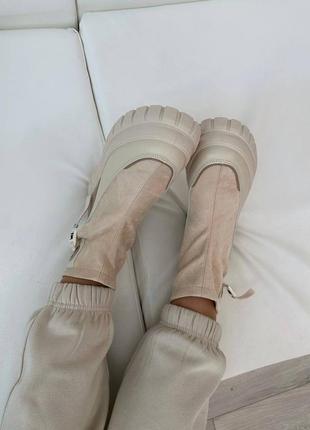 Замшевые ботинки деми высокие бежевые песочные сапоги на высокой платформе zara reserved4 фото