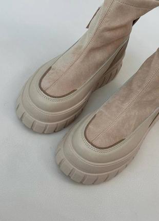 Замшевые ботинки деми высокие бежевые песочные сапоги на высокой платформе zara reserved2 фото