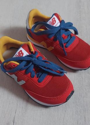 Кросівки new balance