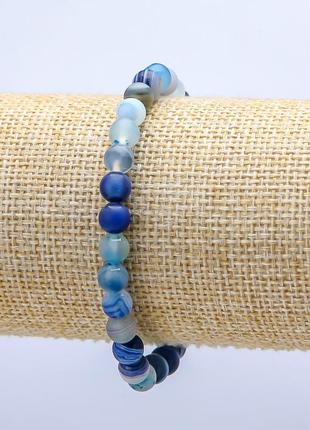 Подарок девушке - браслет из натурального камня синий агат матовые гладкие шарики размер 6 мм в коробочке6 фото