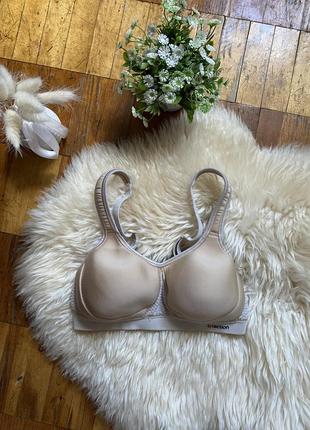 Бюстгальтер triumph