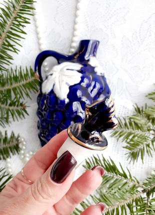 Подставка под книги