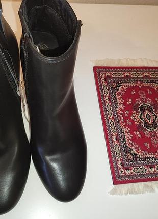 Ботильони чоботи esmara 39р.3 фото