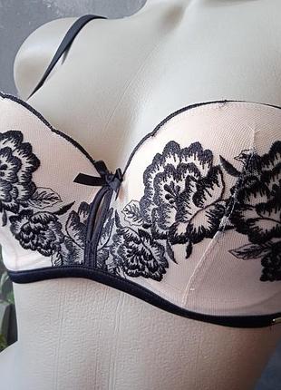 Красивый бюстгальтер4 фото