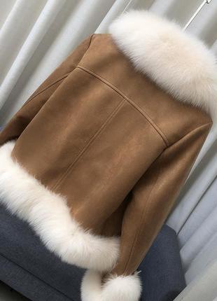 Стильная натуральная зимняя куртка с мехом6 фото