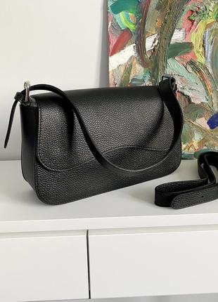 Женская черная кожаная сумка багет с двумя видами ремней, италия3 фото