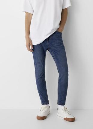 Синие джинсы pull & bear