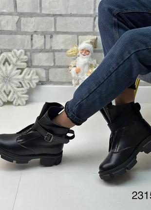 Зимові жіночі шкіряні ботинки чорного кольору, трендові жіночі ботинки на блискавці