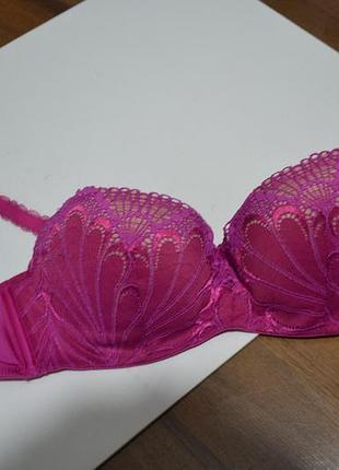 Бюстгалтер