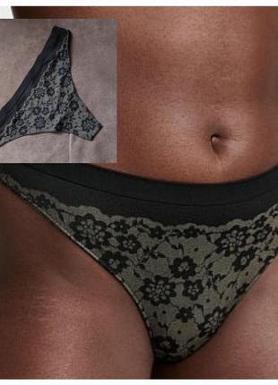 Трусики розміру m  victoria's secret