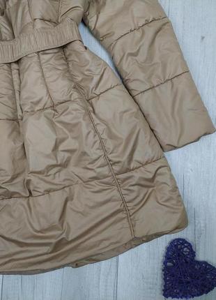 Стеганая удлиненная куртка reserved женская бежевая с поясом еврозима размер 42 (м)6 фото