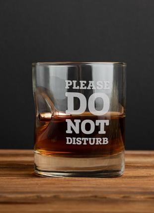 Стакан с пулей «please do not disturb» для виски, англійська1 фото