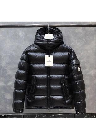 Пуховик moncler