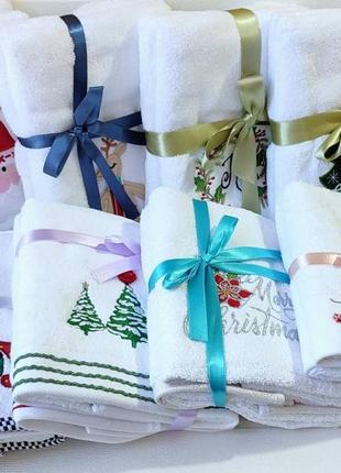 Новогодний подарочный набор полотенец