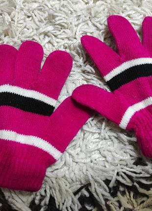 Удобные практичные осенние перчатки на 2-4 года2 фото